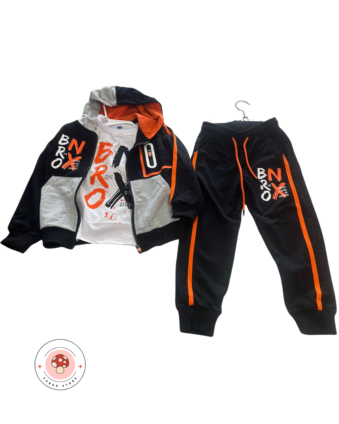 Completo sporty con dettagli arancio fluo